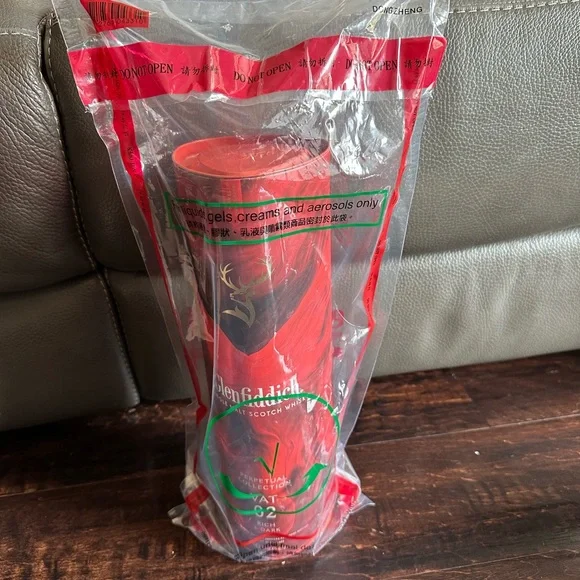 Perpetual Vat 02 Rich & Dark Single Malt Scotch Whisky 🥃 - Picture 3 of 3